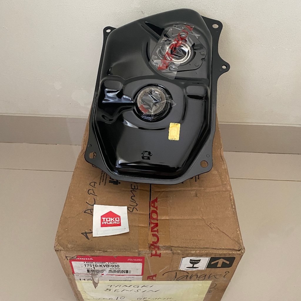 Tangki Bensin Fuel Tank Vario Karbu Techno 110 Lama Old Original AHM 17510-KVB-930