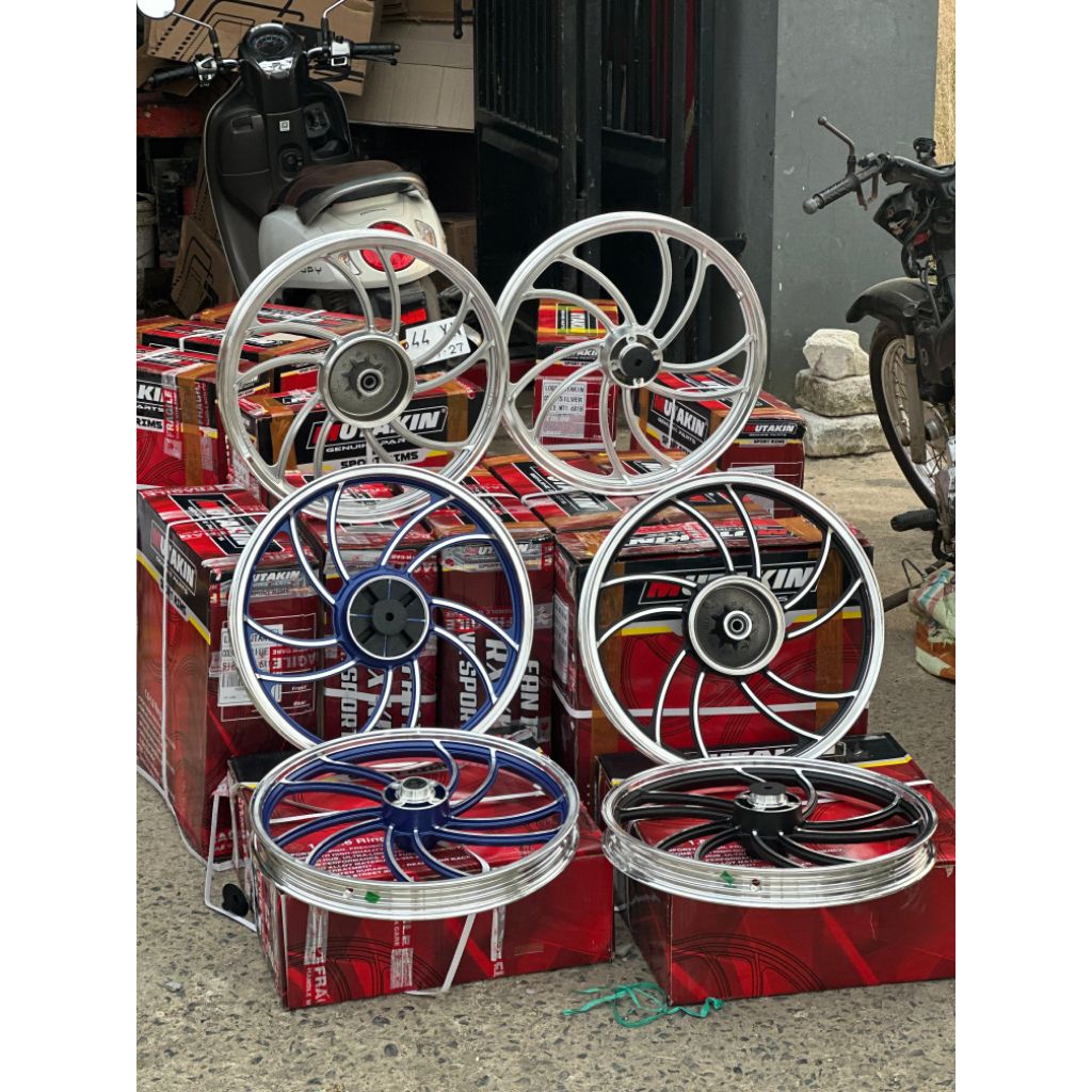 Velg model cefiro R18 pnp rxking tinggal pasang