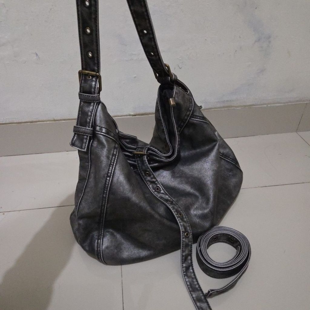tas No brand like kulas (dupe acne studio bag) size bsr bs buat laptop dan perlengkapan baju(NEW) wr
