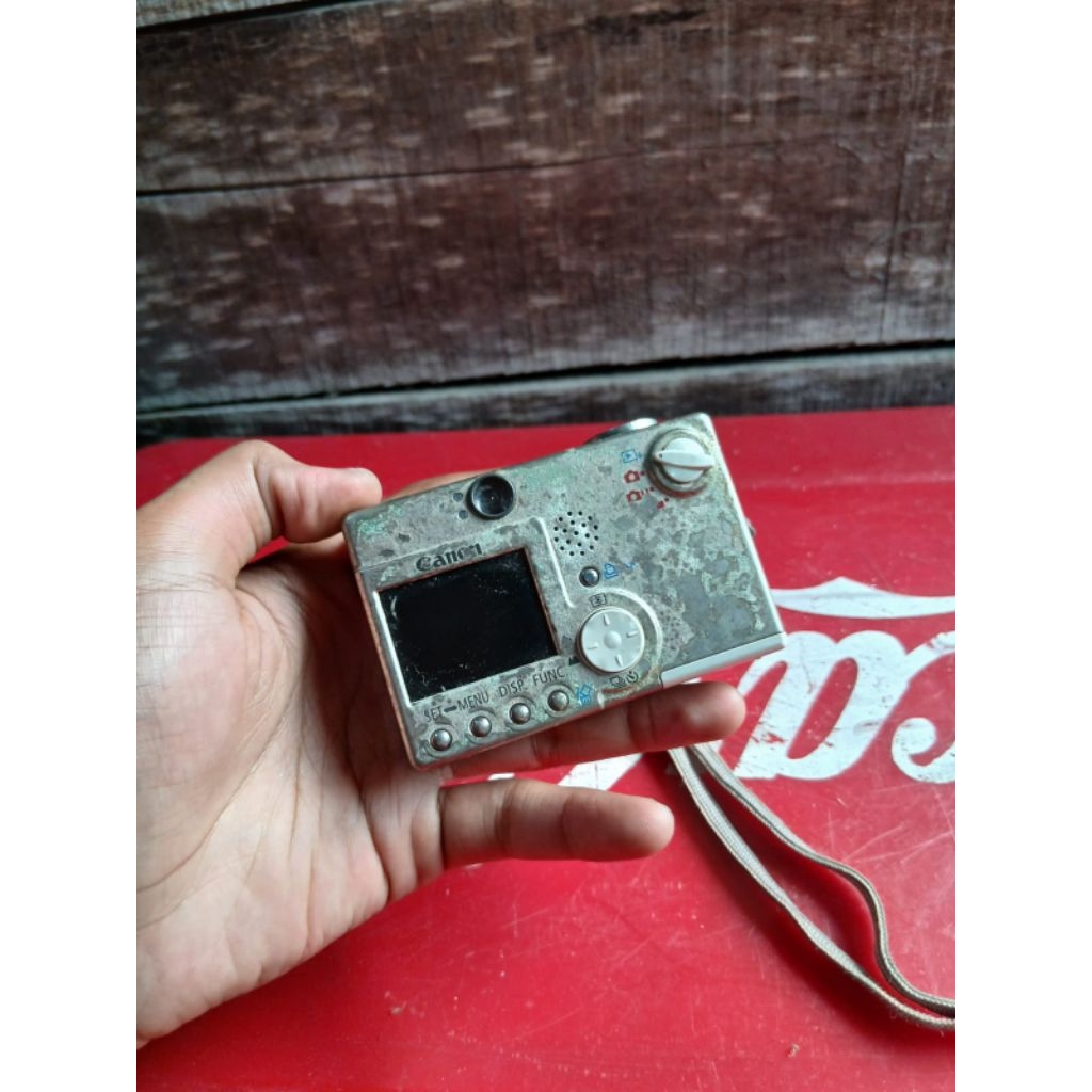 kamera analog 5rb jadul antik kuno lawas vintage kuno display anggap mati