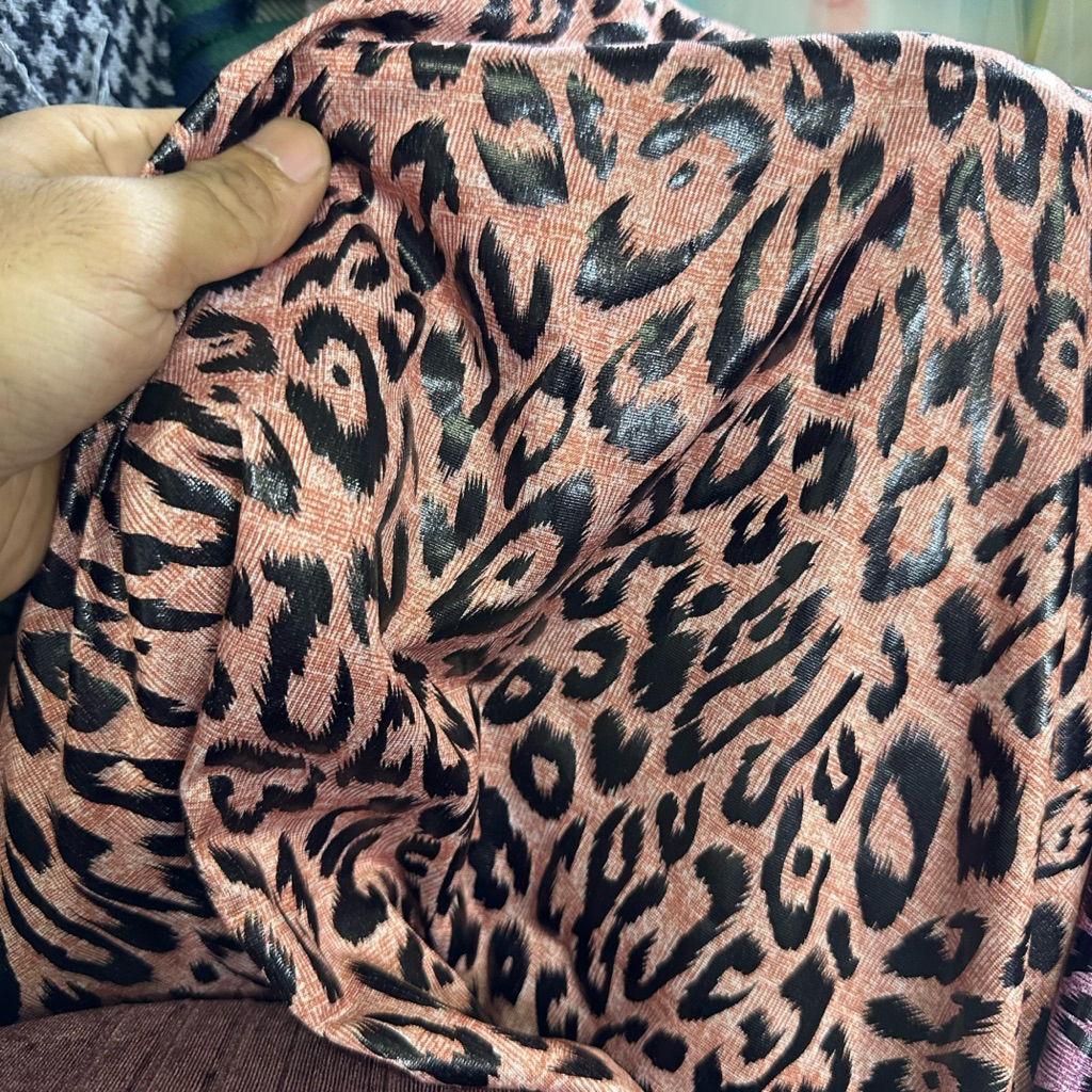 kain kaos motif ( harga per meter )