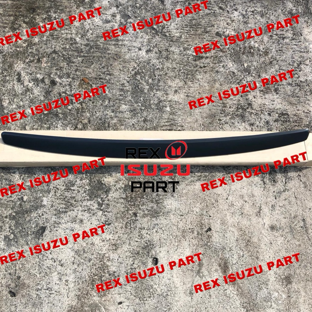 LIST LIS KAP MESIN ISUZU MUX DMAX HITAM BLACK ORIGINAL ISUZU