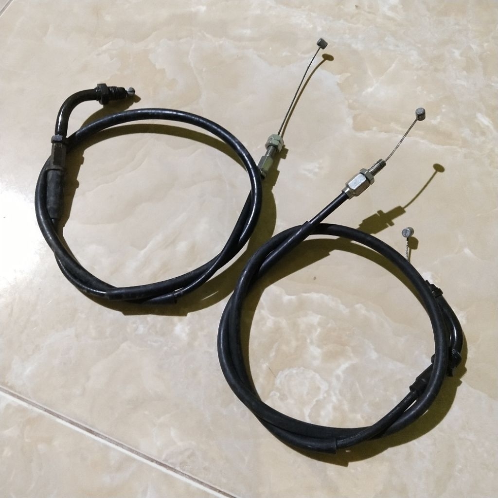 Kabel Cable Tali Gas Assy Tb Throttle Body Comp B Throt Honda Cbr 150 Cb150r K15 Original Utuh