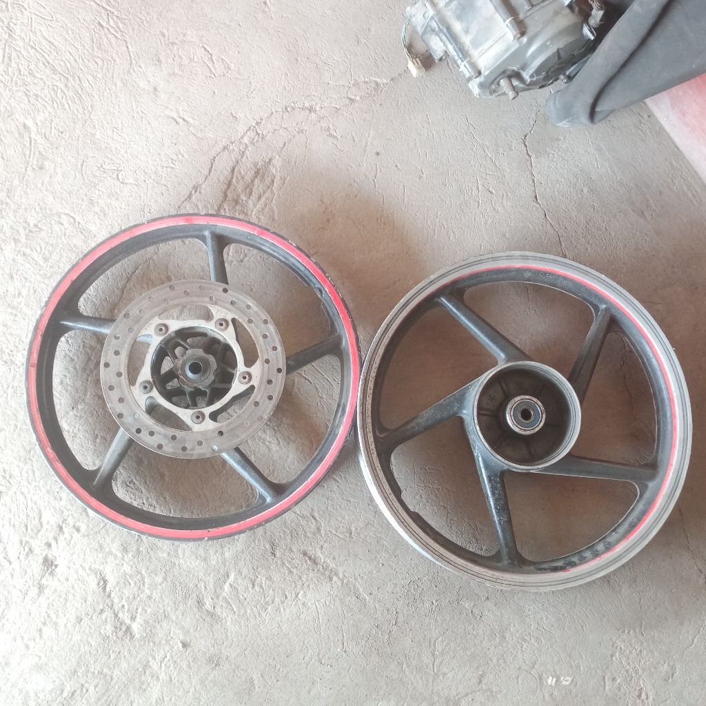 velg velk set depan belakang ori original bajaj pulsar ls 135