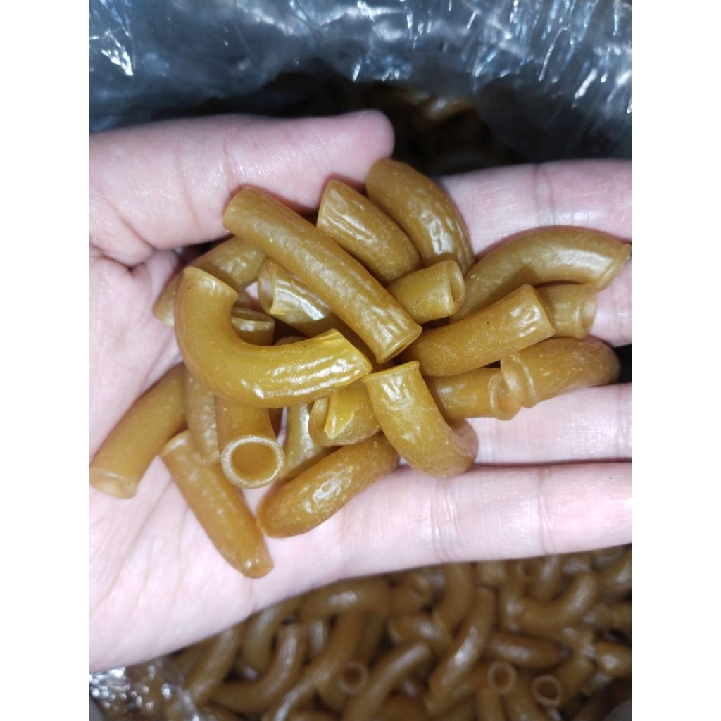 kerupuk makaroni mentah