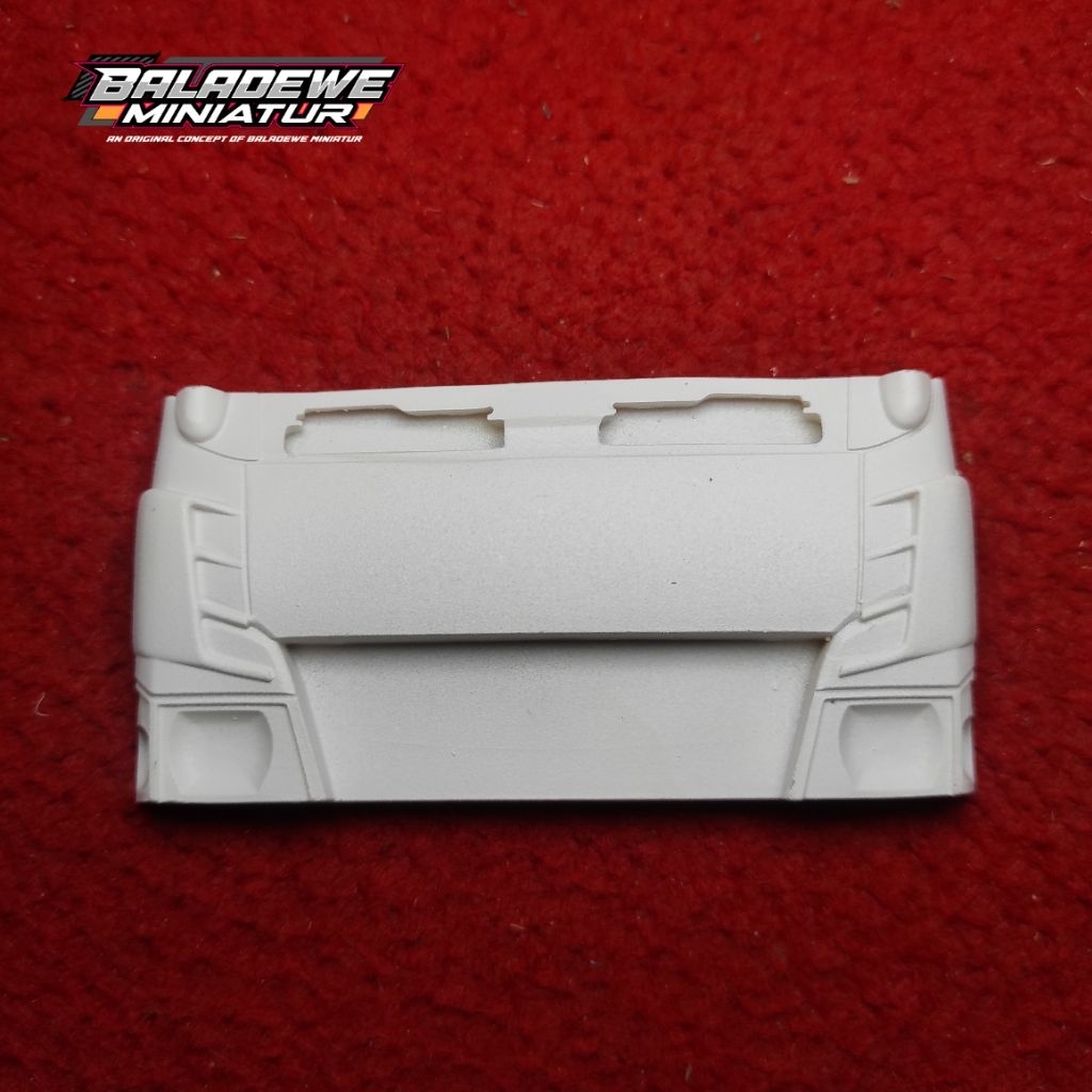 Skala Truk Plastik Face Canter Tanpa Grill Bahan Modif Miniatur