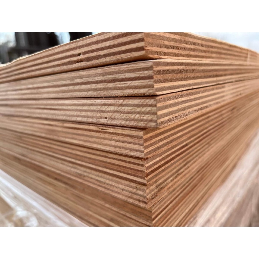 Triplek 15mm Semi Meranti Speek Muebel