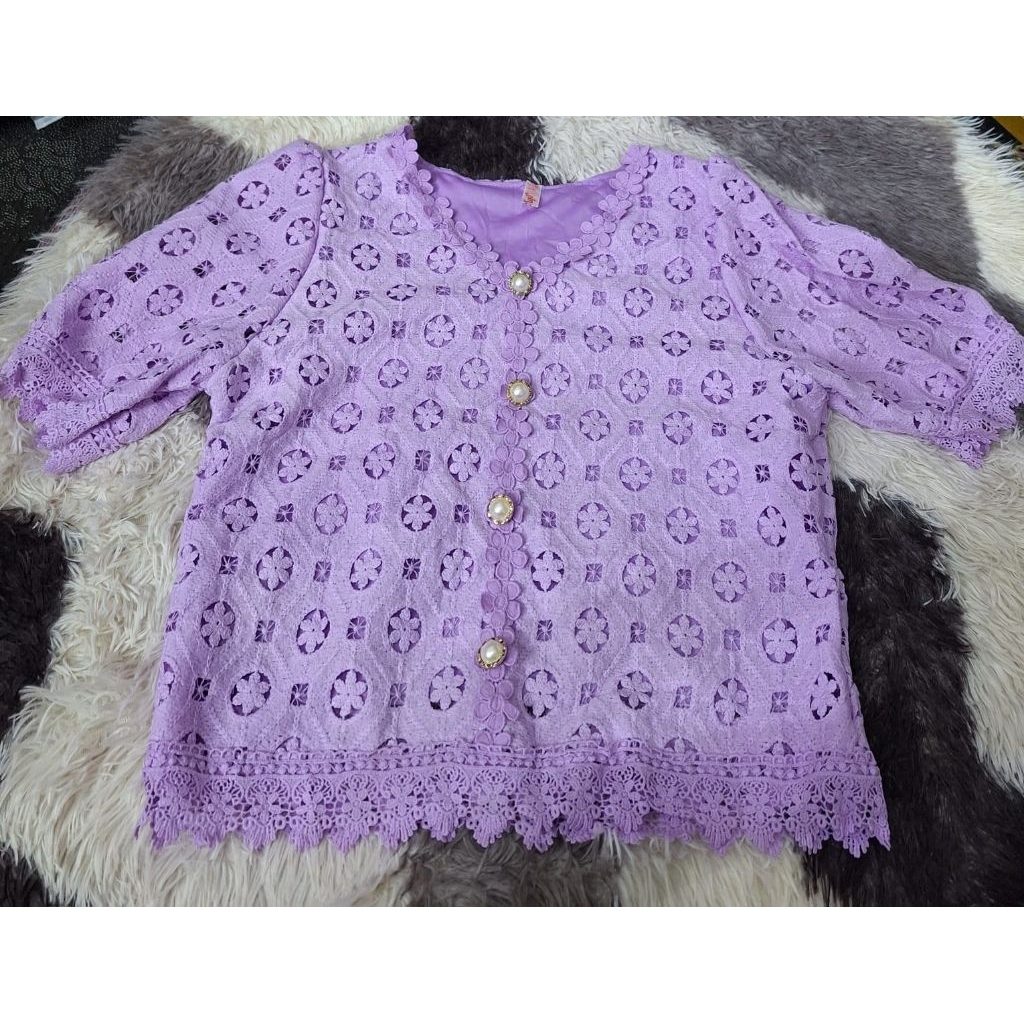 Baju brukat Anan wanita motif bunga kecil