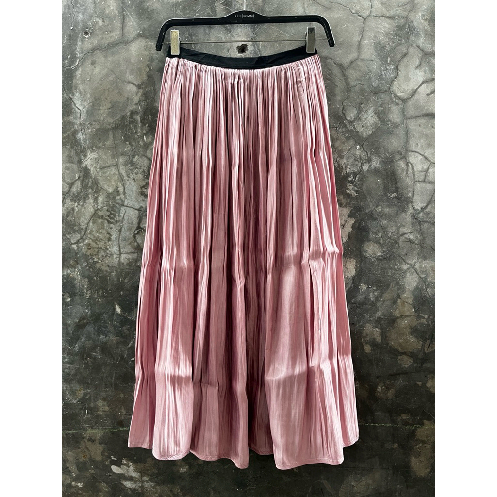 PRELOVED ROK SATIN SKIRT