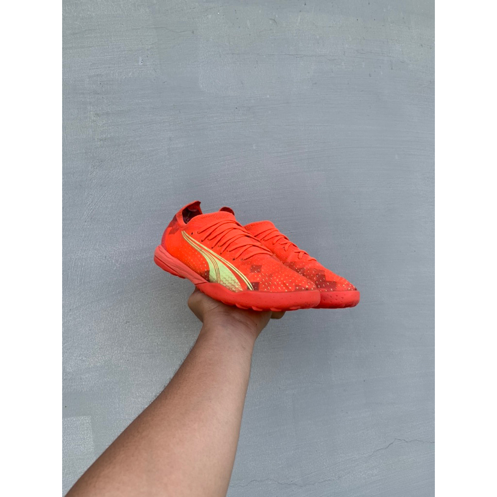 sepatu bola sepakbola Puma Ultra ultimate TF Turf ORIGINAL