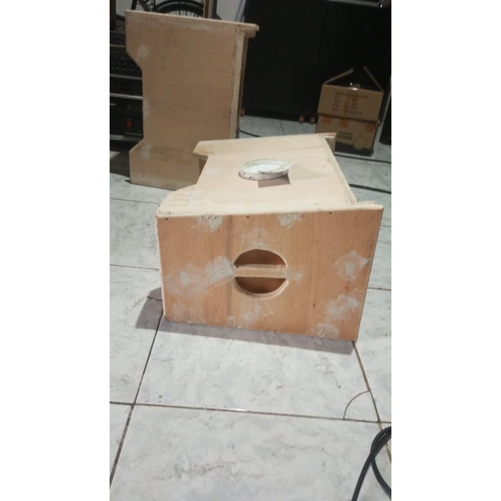 box Line array 10 inch