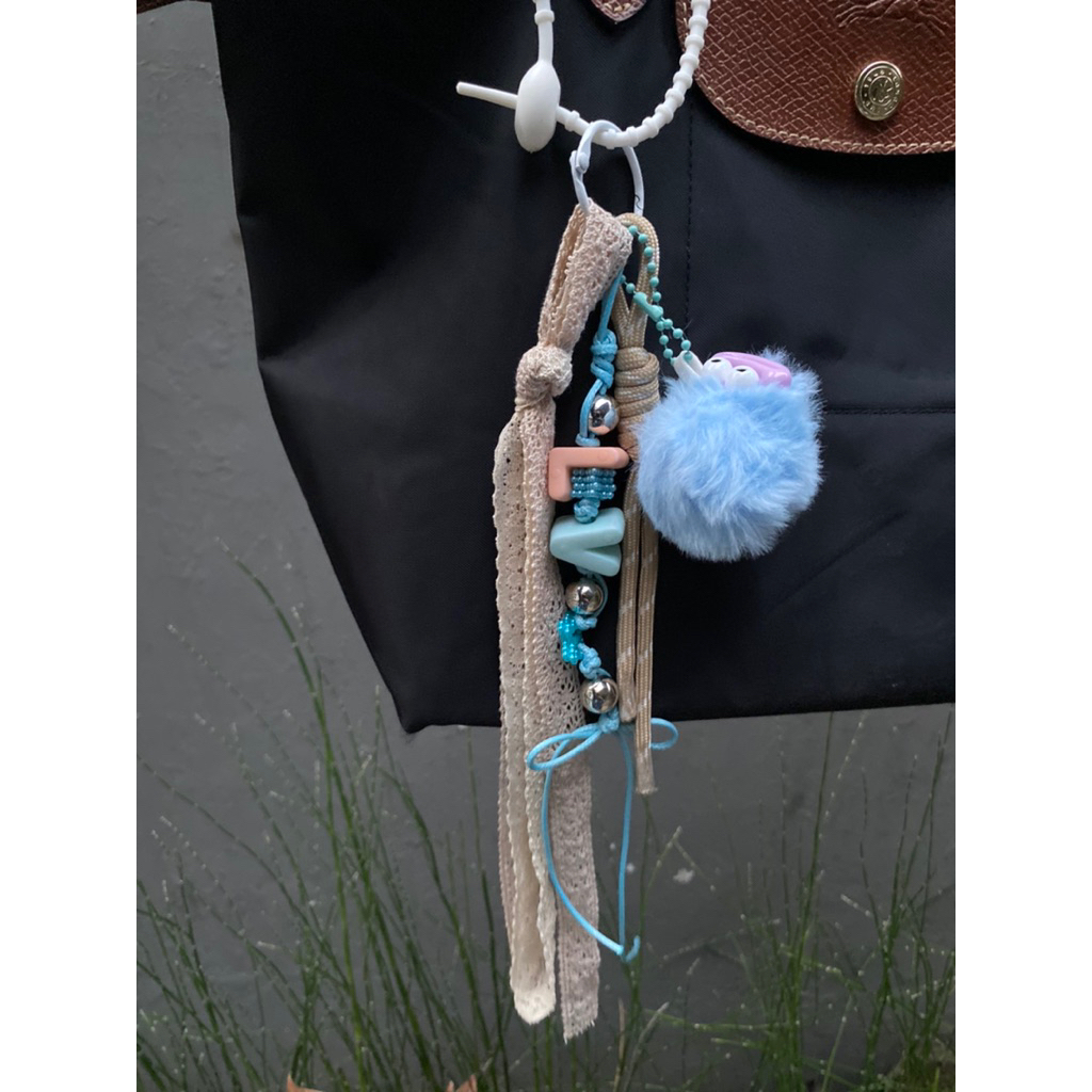 bag charm, intial LV