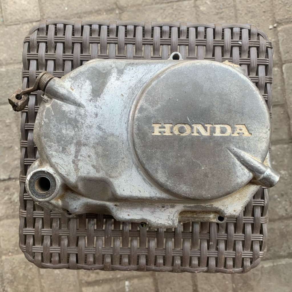 bak blok kanan kopling mesin honda win 100 original