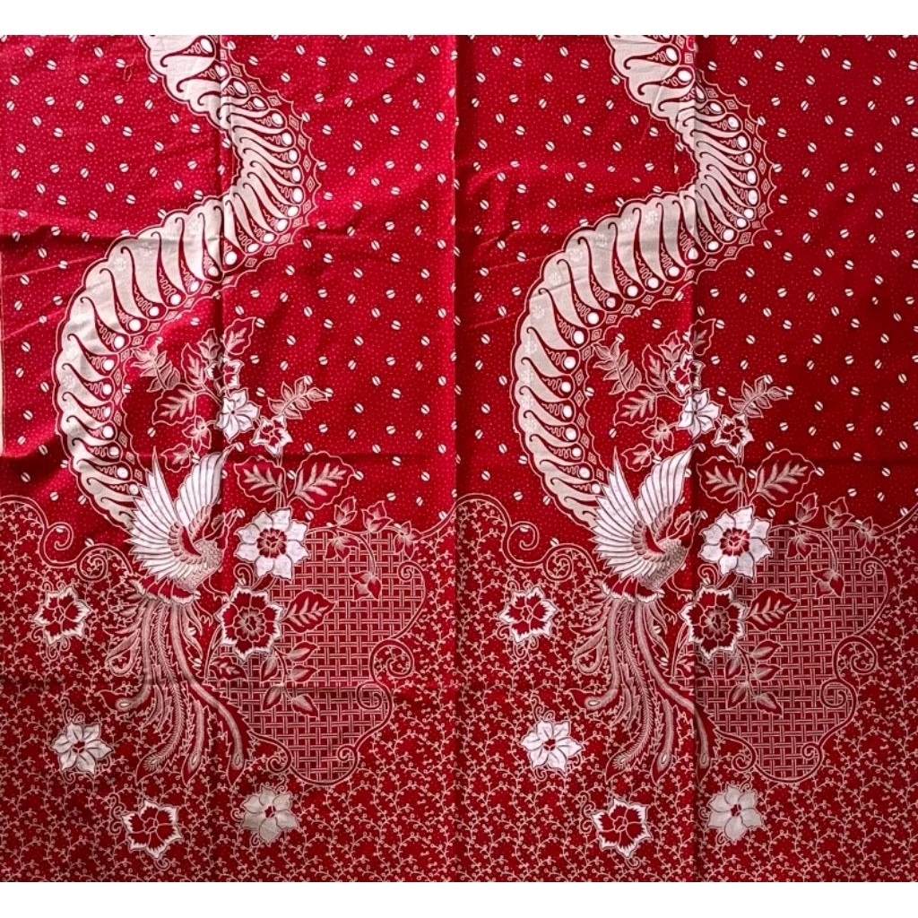 Kain Batik Cabut Motif Burung Merak