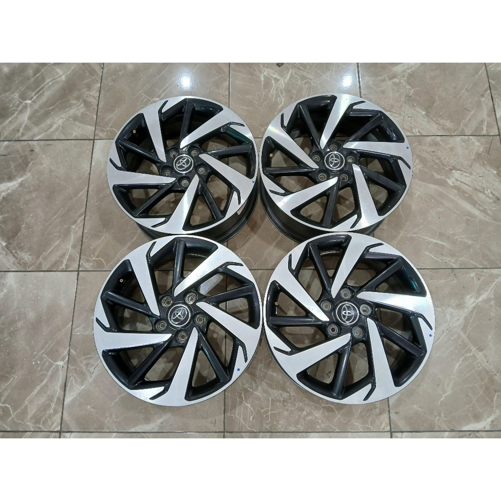 Velg bekas copotan mobil rush ring 17 H5x114 seken murah gratis ongkir