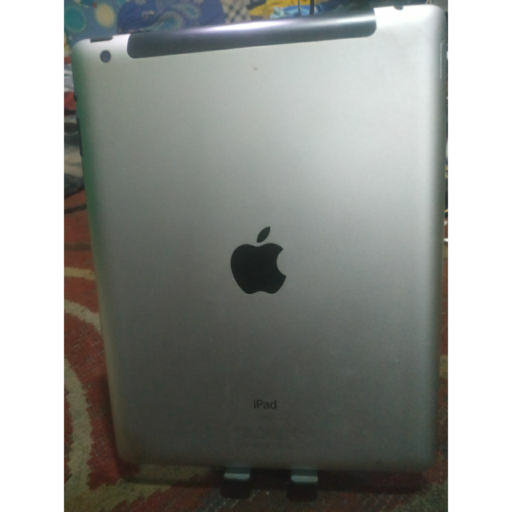 IPAD 3 32GB HELO SCREN