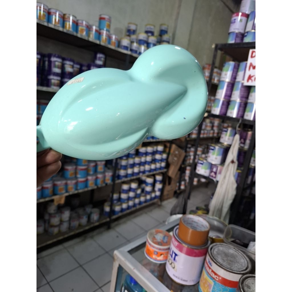 cat vespa pastel green solid pu cat automotiv