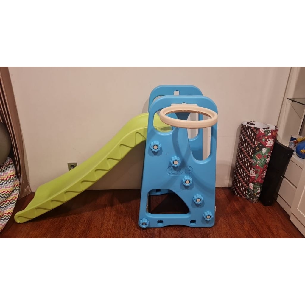 Perosotan seluncuran mainan anak Eduplay preloved bagus diutamakan sesama surabaya
