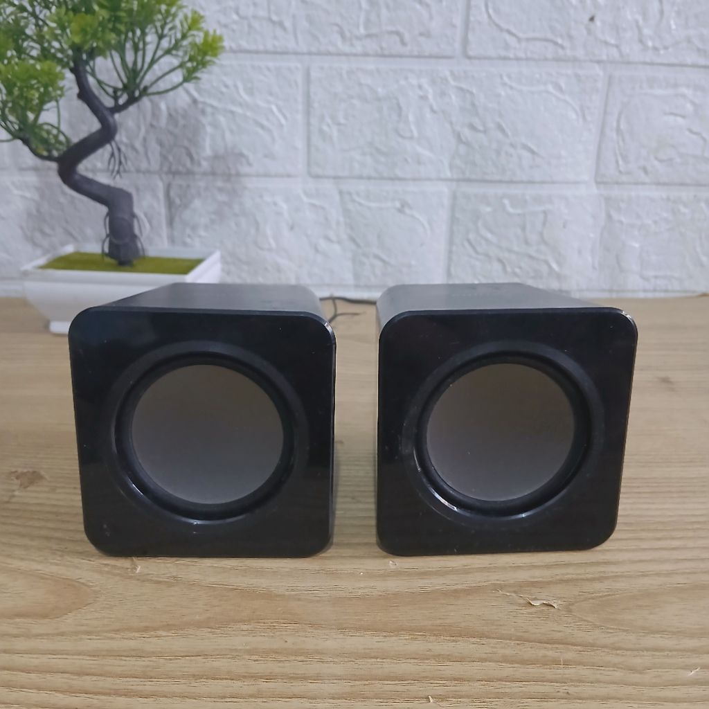 speaker philips satelit (sepasang)