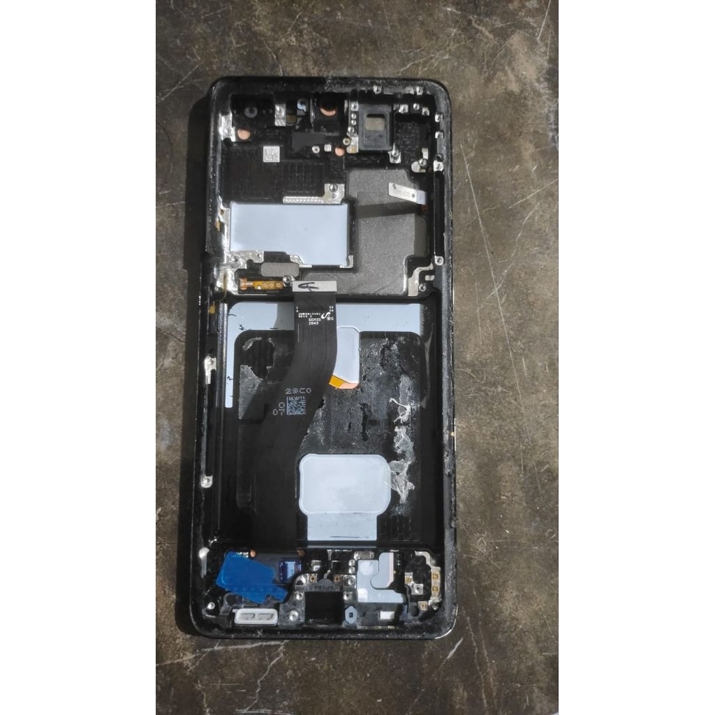 LCD samsung S21 Ultra copotan