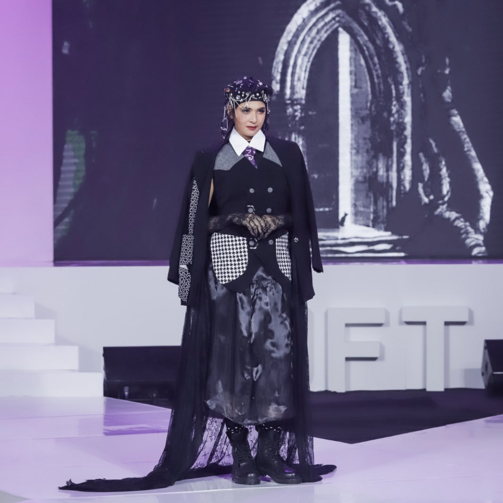 Anggia Handmade - Arumi Blazer I