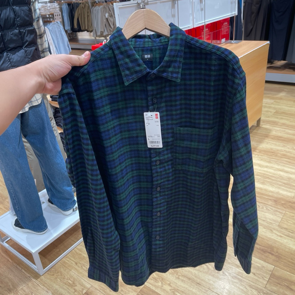 Kemeja Uniqlo Man FLANNEL 68 blue