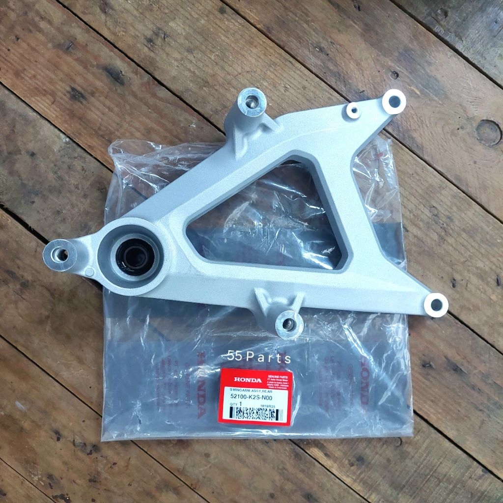 Swing Arm Assy Rear Swing Arm Vario 160 CBS Original 52100K2SN00