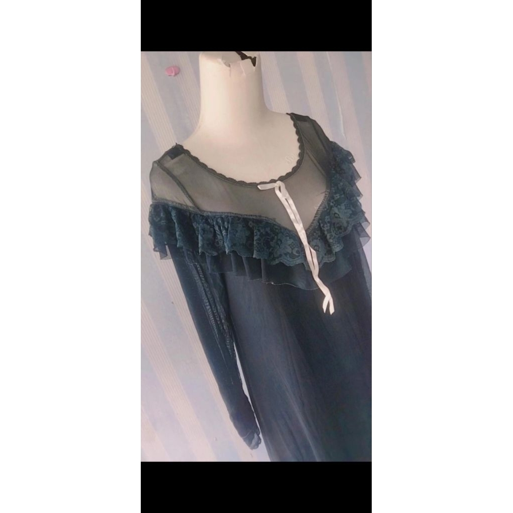 gaun Susana warna hijau botol