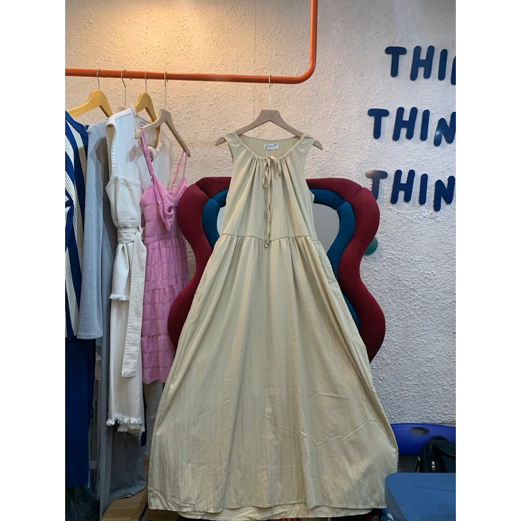 YIYI MIDI DRESS KHAKI