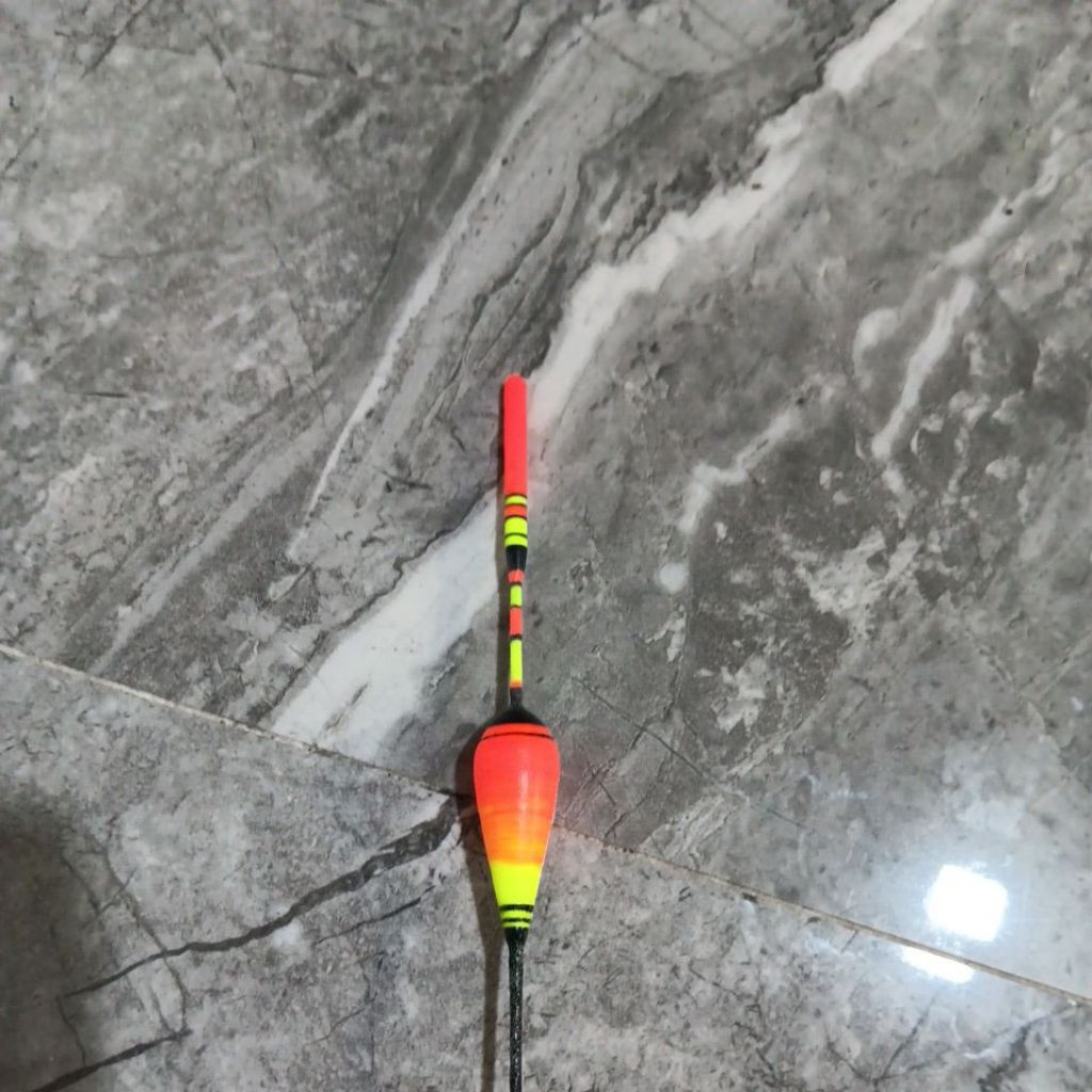 Pelampung Pancing kayu balsa 12cm