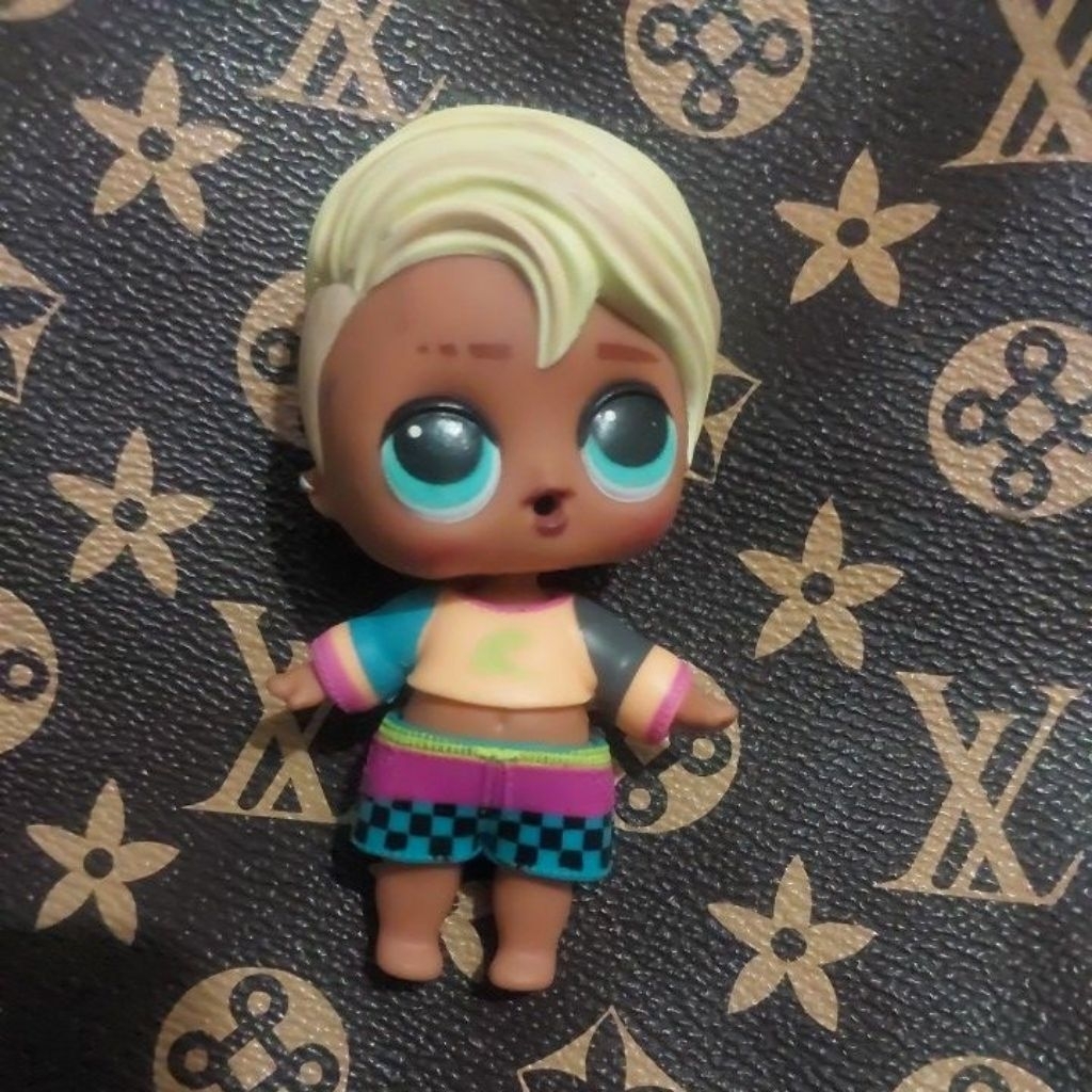 LOL SUPRISE BOYS (preloved)