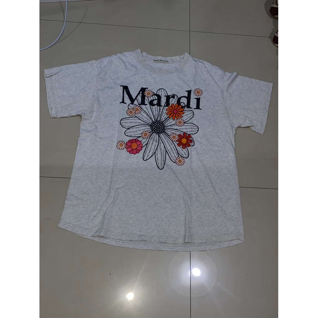 PRELOVED M4RDI M3RCREDI TSHIRT FLOWERMARDI BLOSSOM