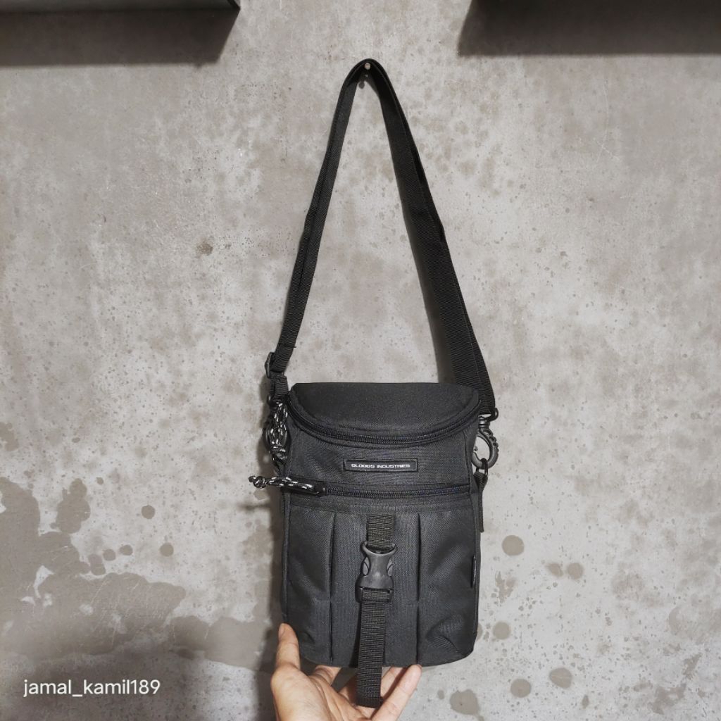 TAS SELEMPANG WAISTBAG BLOODS ROUDE BLACK ORIGINAL.