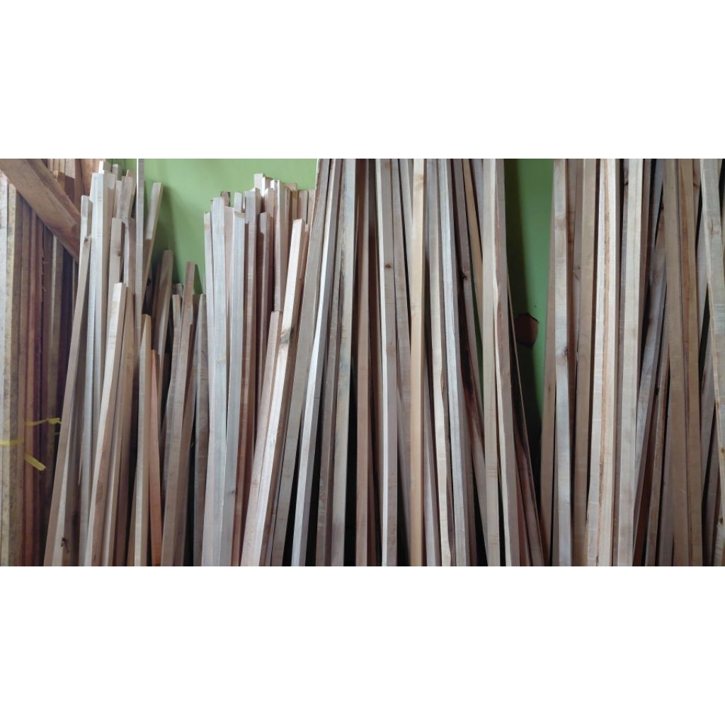 Kayu reng panjang 2 meter