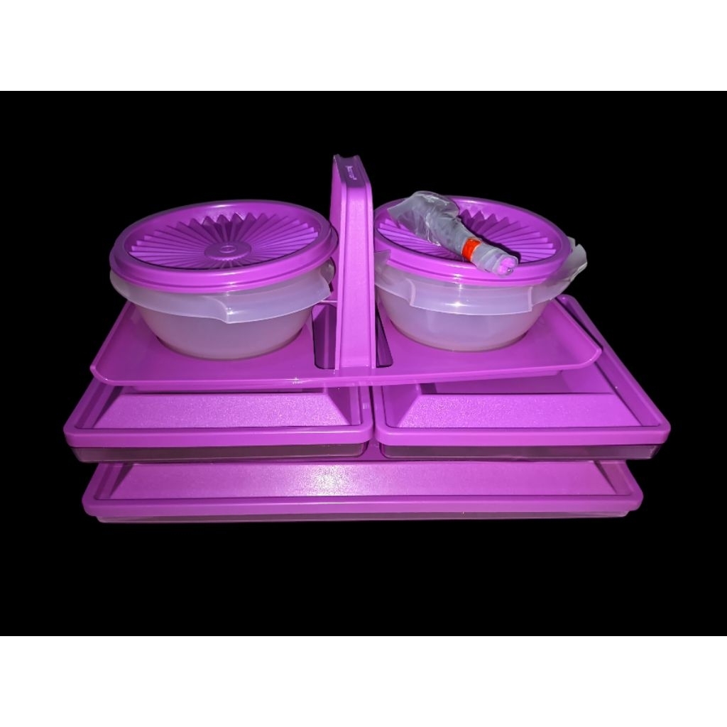 Toples satu set Merk Tupperware