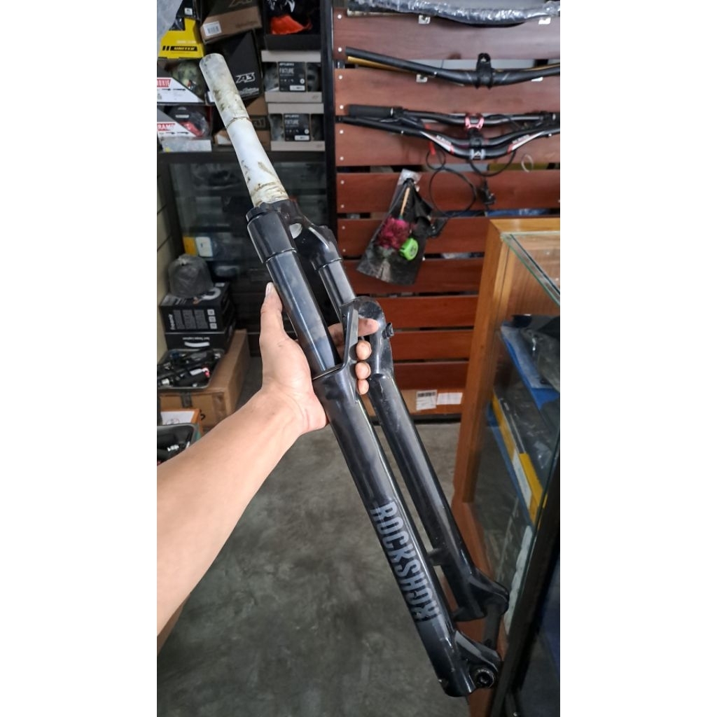 rockshox recon 27.5 T120 TA 15 x 100