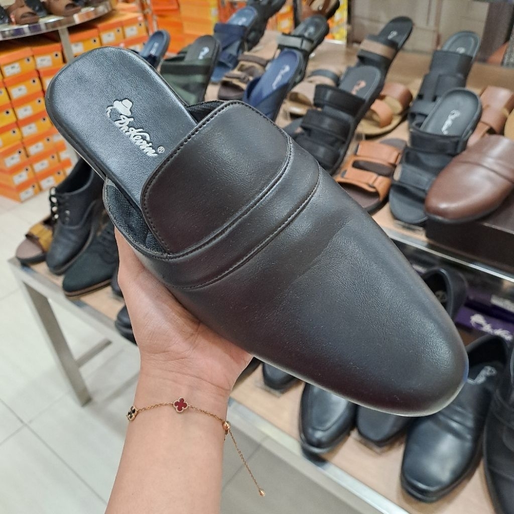 Bustong pria Dr.kevin by matahari