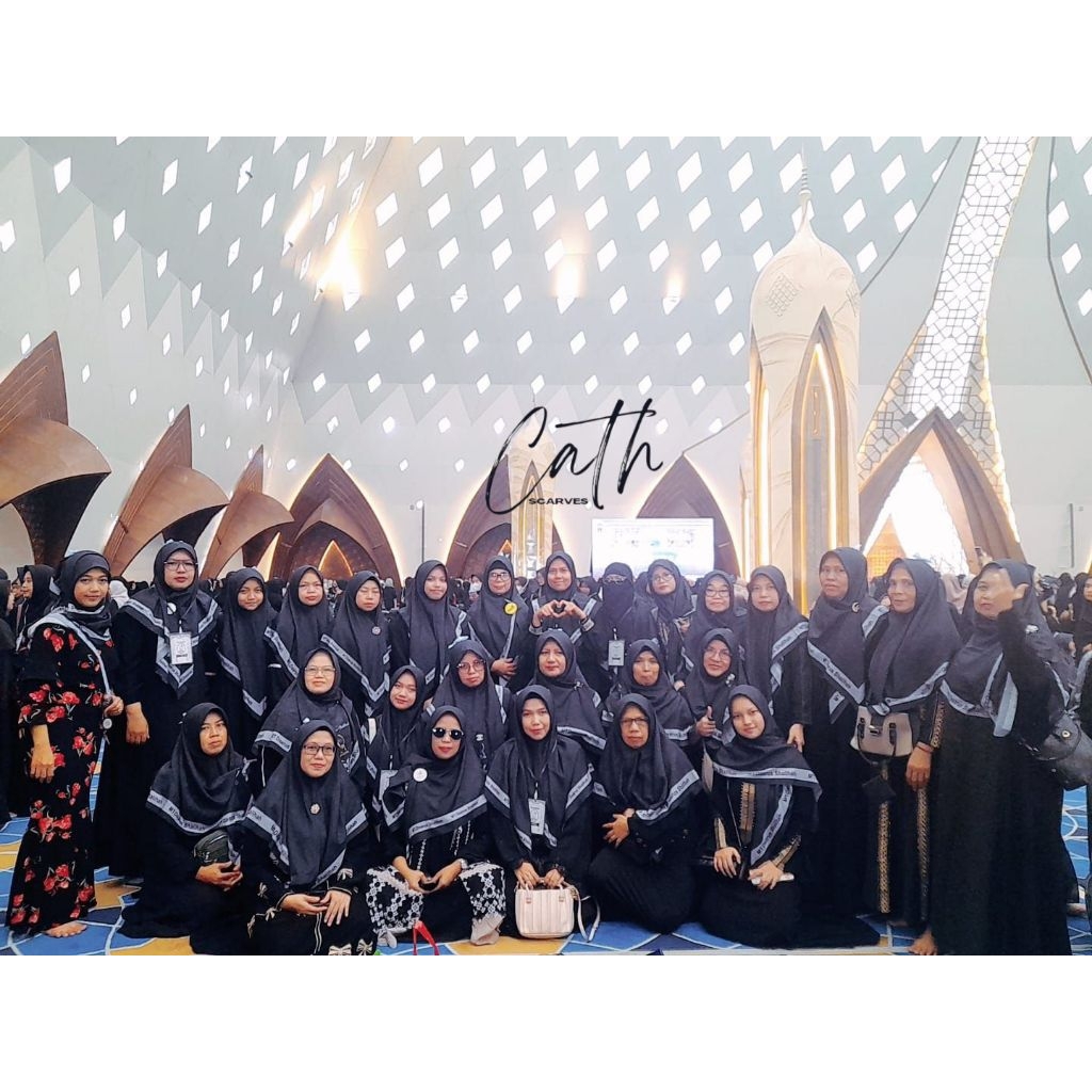 hijab jilbab segiempat motif seragam costume sekolah pondok pegon arab santriwati santri