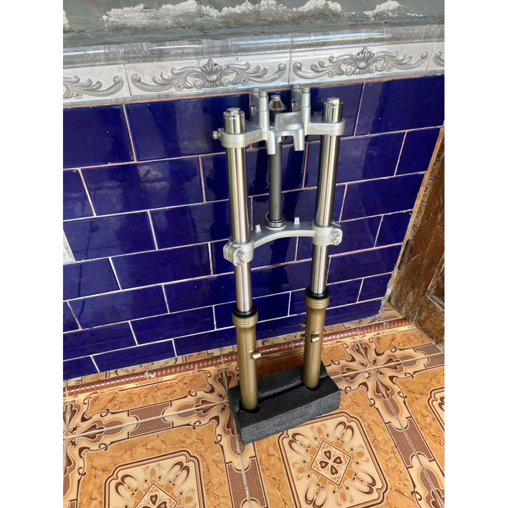 Shock Depan Ninja Gorilla RR