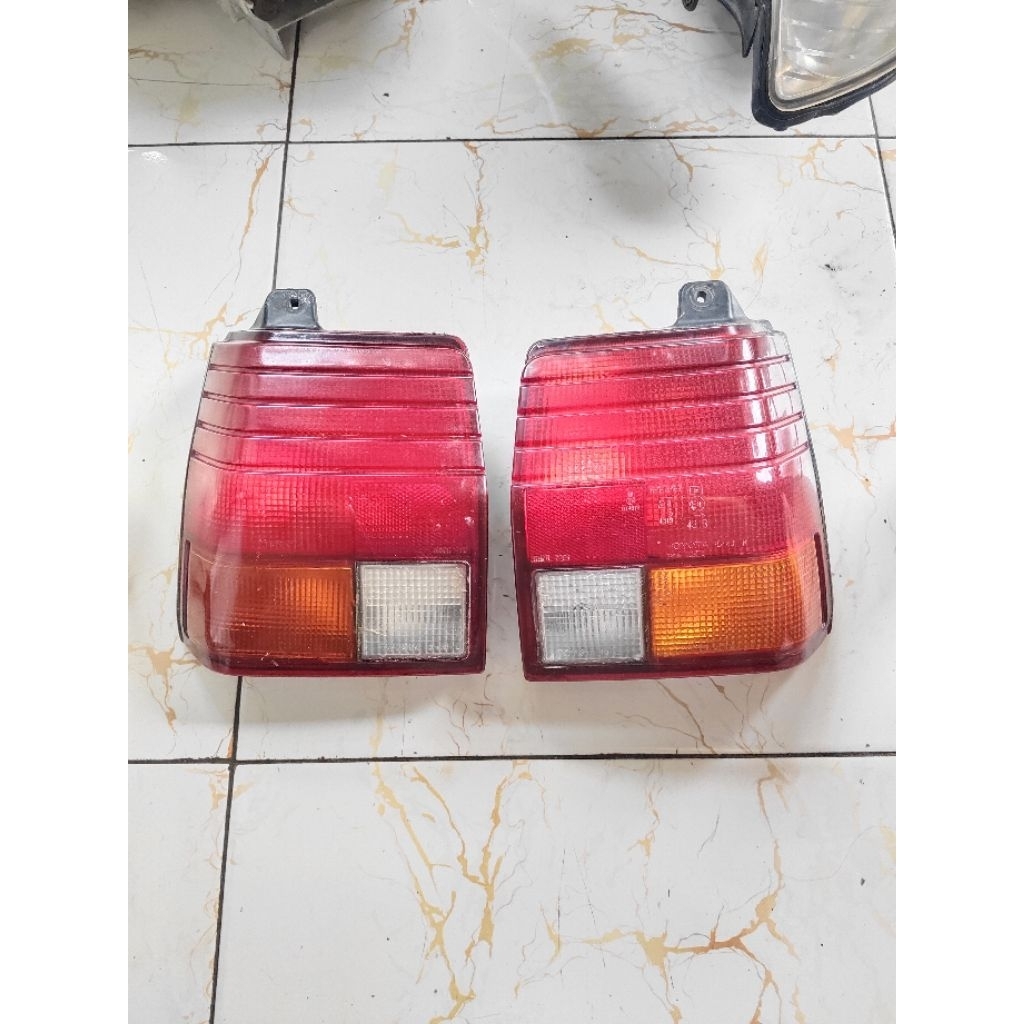 stoplamp lampu belakang starlet kotak 1986 1987 EP70 original