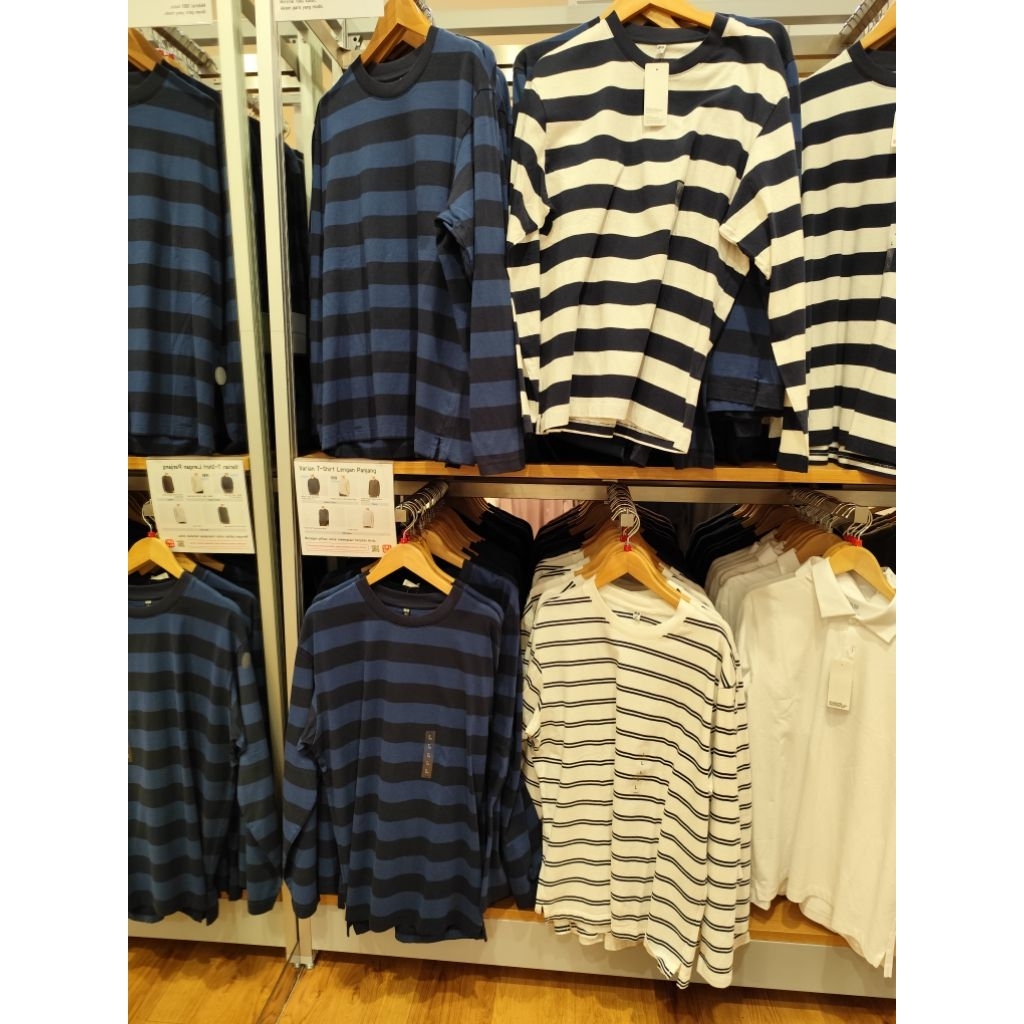 Kaos Garis Crew Neck Lengan Panjang Pria Uniqlo (Unisex)