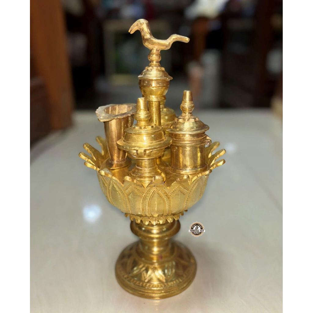 Kinangan BANGSAWAN MELAYU KUNO kuningan ukir motif burung ENGGANG