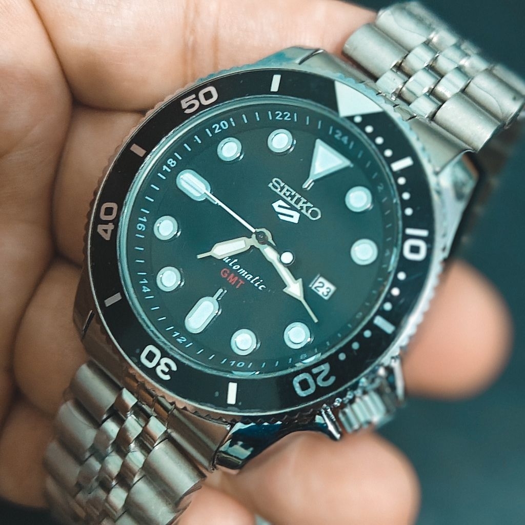 Jam tangan pria cowok cowo ANALOG SPORT KEREN ELEGAN murah cool FREE BOX MEWAH water resist anti air