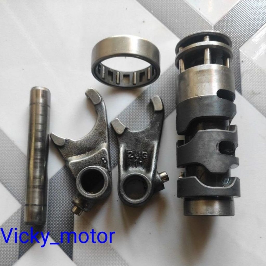 YAMAHA Y100 GERBOX Y110 transmisi botolan