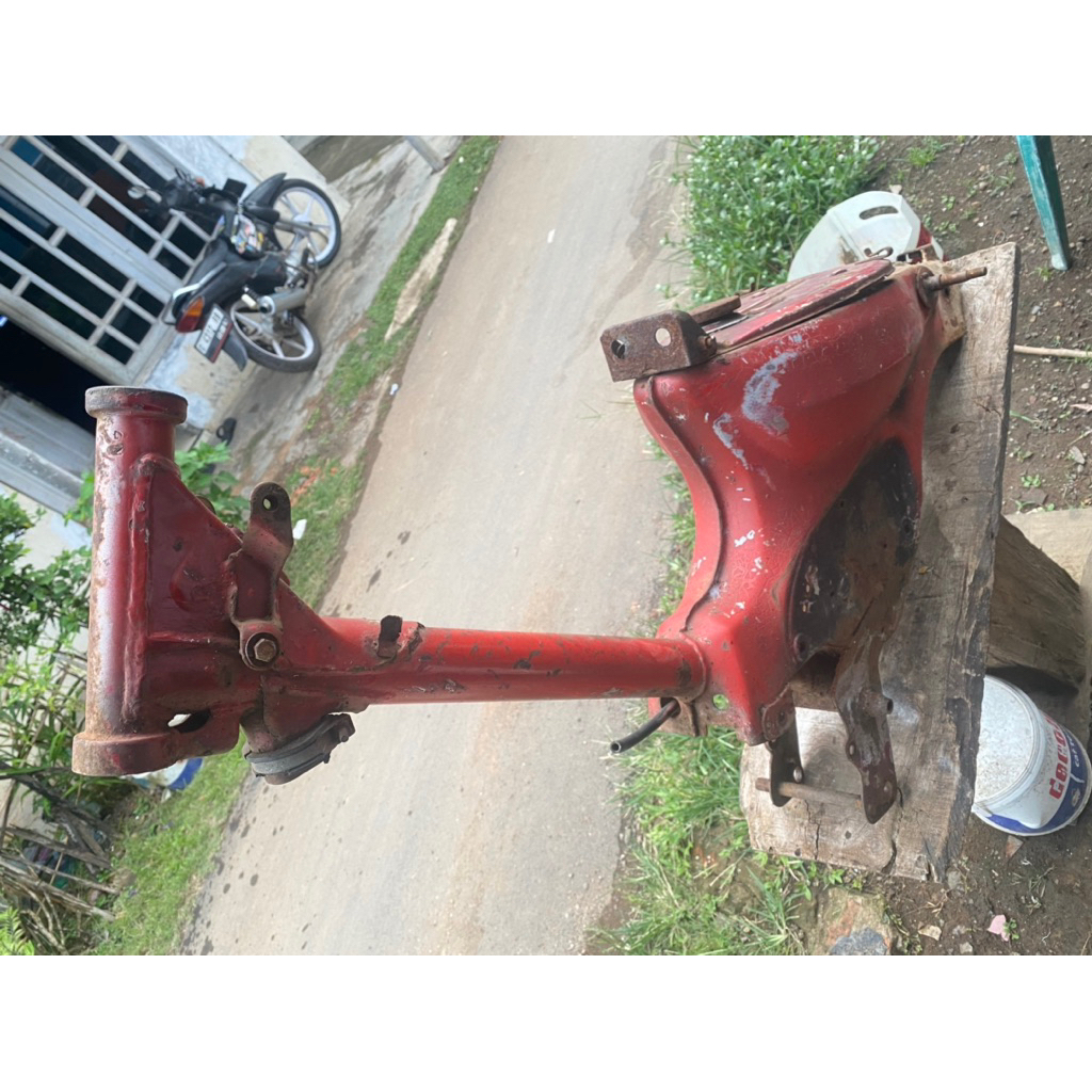 rangka supercub c700