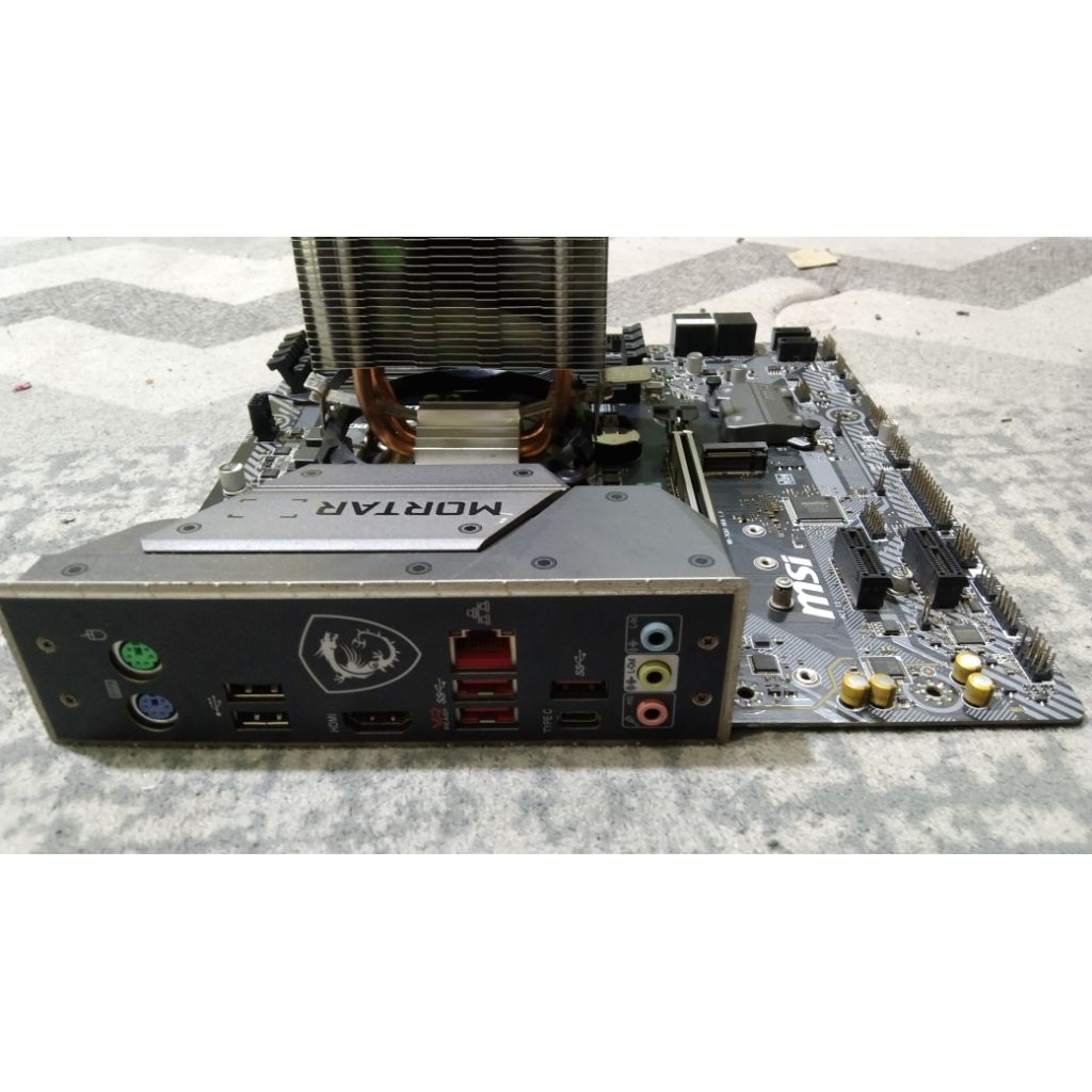 paketan Intel core i5 9400F MSI MAG B365M mortar