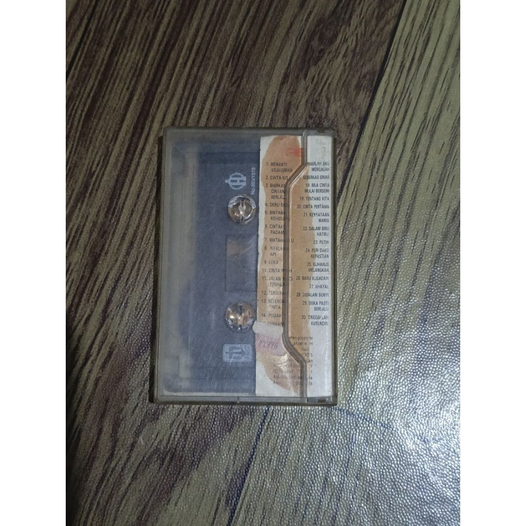 Kaset Pita Original Nike Ardilla lagu & puisi