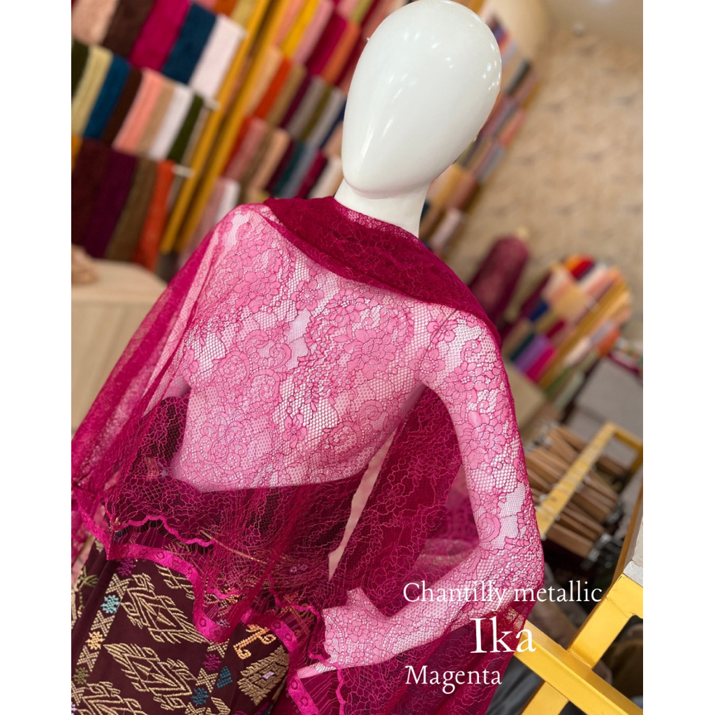 Kain brokat semi prancis chantilly Metallic Ika -AmiraTextile