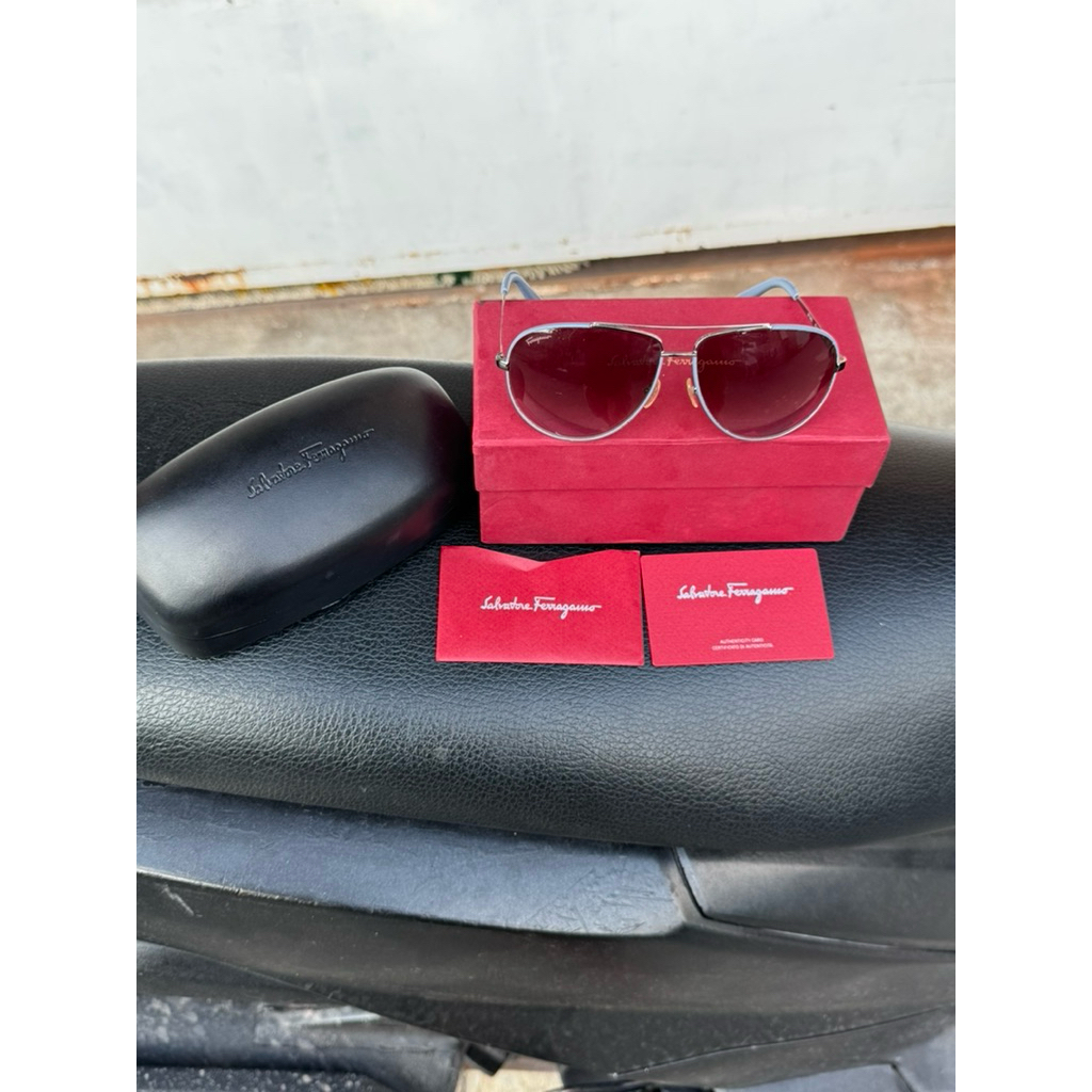 sunglasses/ kacamata salvatore ferragamo