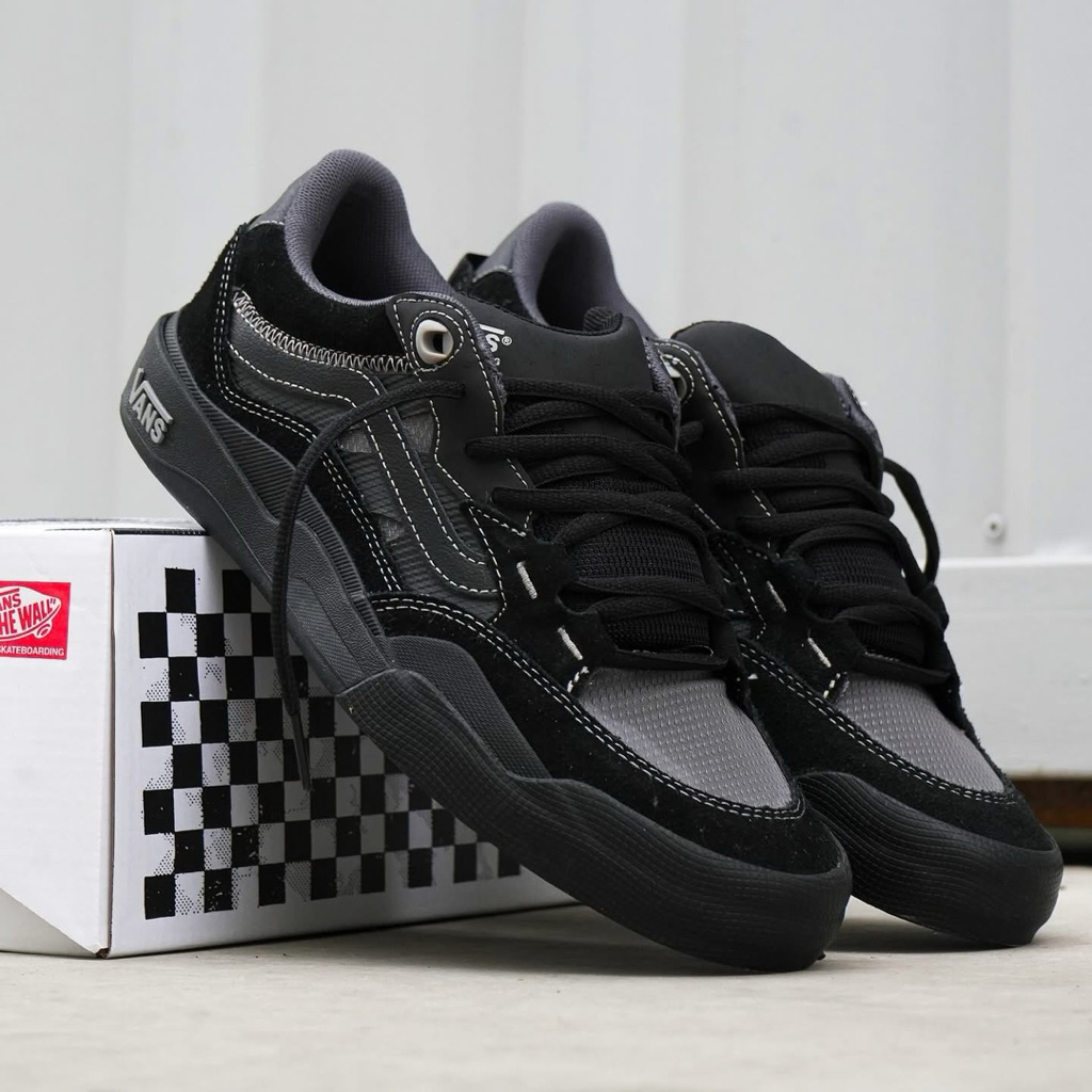 Vans skate 2 wayvee black grey (Resmi PT NAVYA)